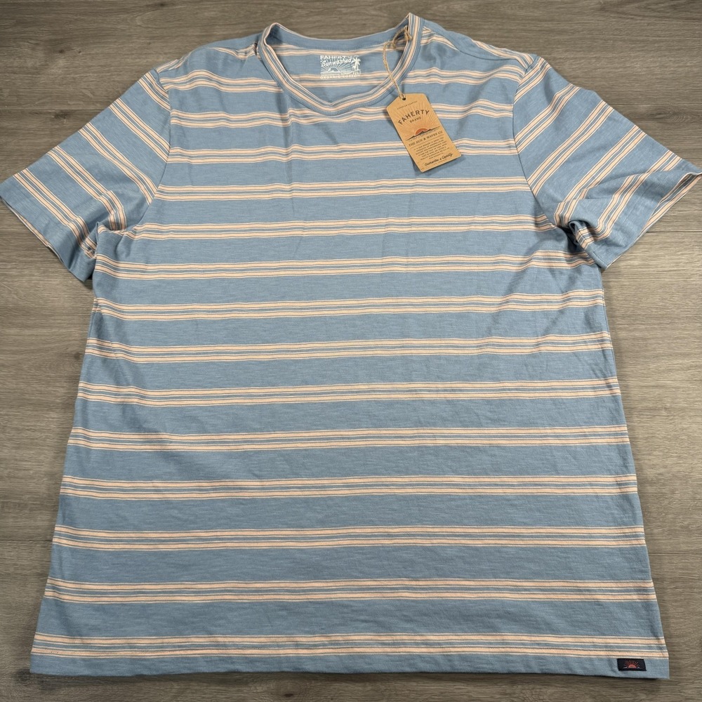 Faherty Sunwashed Shirt Mens 2XL Coral Stripe Organic Cotton Crew Neck Soft Tee